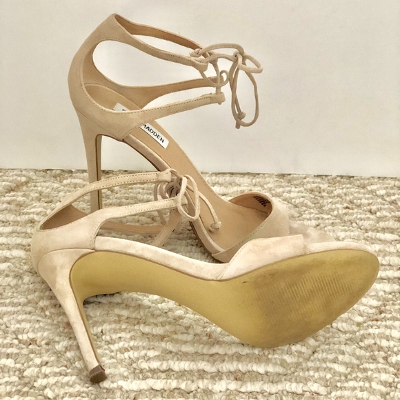 STEVEN MADDEN Open Toe Strap Heels - Picture 3 of 3